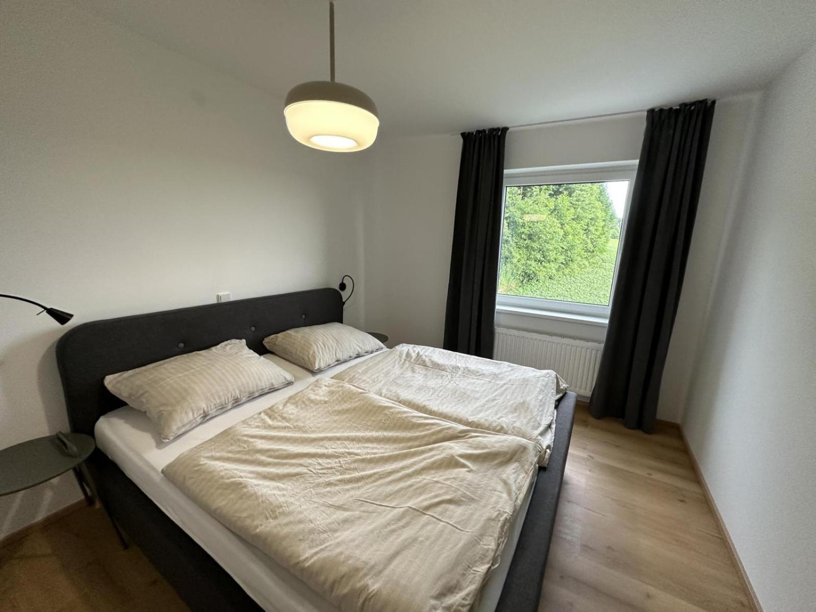 Geschmackvolle Wohnung In Katsdorf Im 1Og, Modern Und Bequem Exterior foto